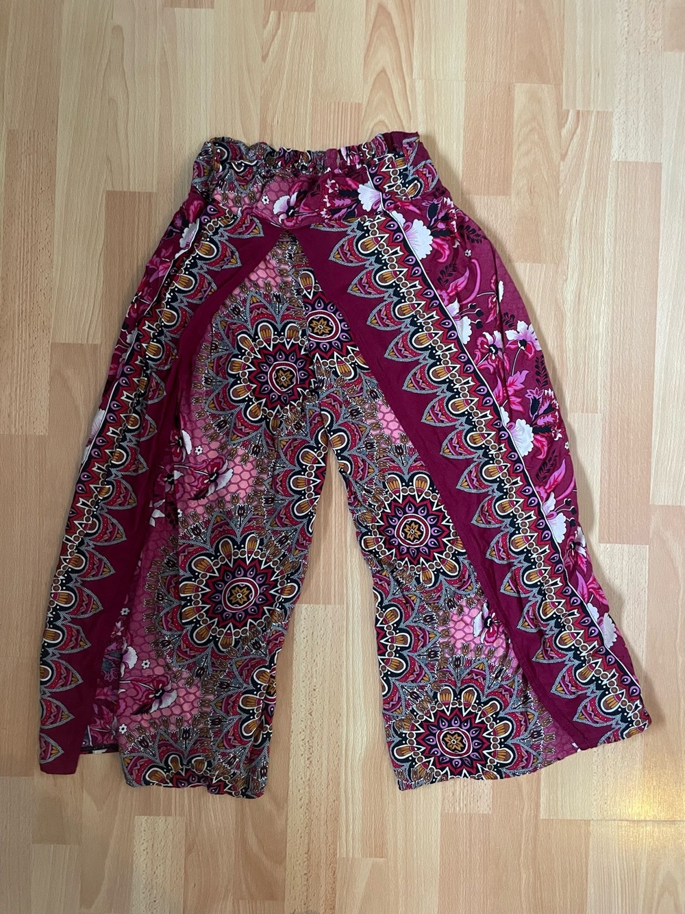 2/$25 Boho mandala print Thai wrap pants with palazzo paisley pants